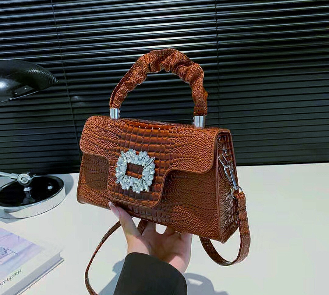 CHOCOLATE [hot deal] this year popular small square bag new luxury niche simple fashion cr